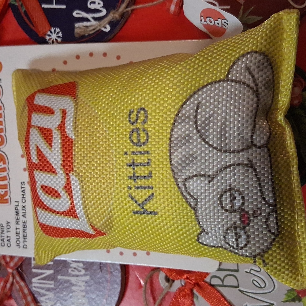 Cat Toy Fun Chip Bag Catnip Toy NEW
